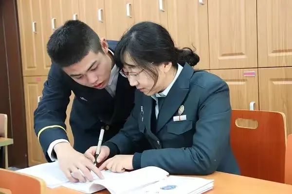 2024年海军大连舰艇学院文职人员招考预告